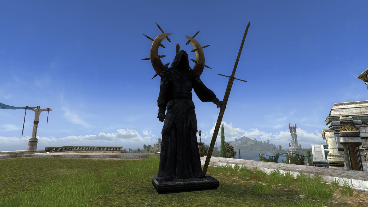 Cod Statue Small Black Robed Statue - Exterior - Left | D&Co du Milieu